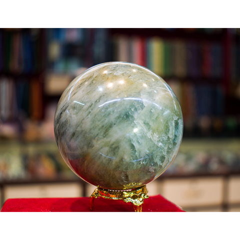 Aquamarine Sphere 720 Gram (big One ) Aquamarine Sphere 720 Gram (big One )