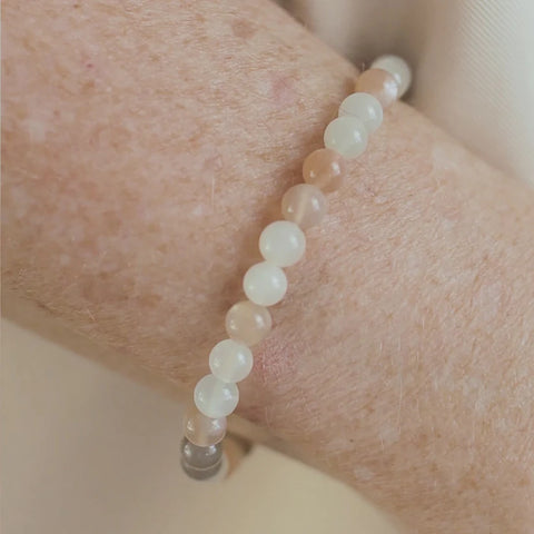 Mix Moonstone Bracelet Mix Moonstone Bracelet