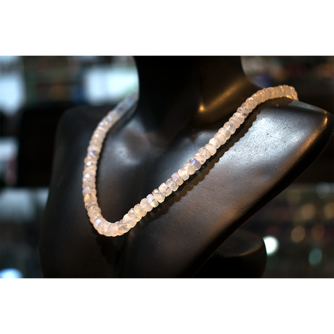 Rainbow Moonstone Beads Necklace AAA 16 Inch Rainbow Moonstone Beads Necklace AAA 16 Inch