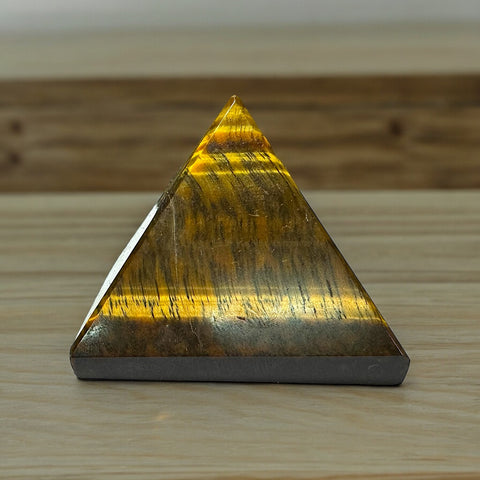 Tiger eye Pyramid Tiger eye Pyramid
