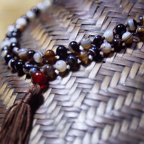 Botswana Agate Jaap Mala (The Stone of Solutions / Protection and Stability) Botswana Agate Jaap Mala (The Stone of Solutions / Protection and Stability)