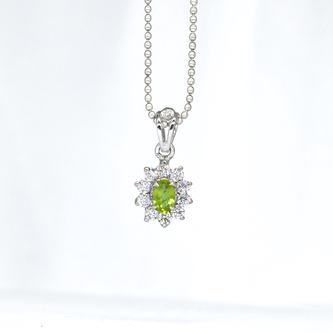 Peridot Diamond Minimal necklace