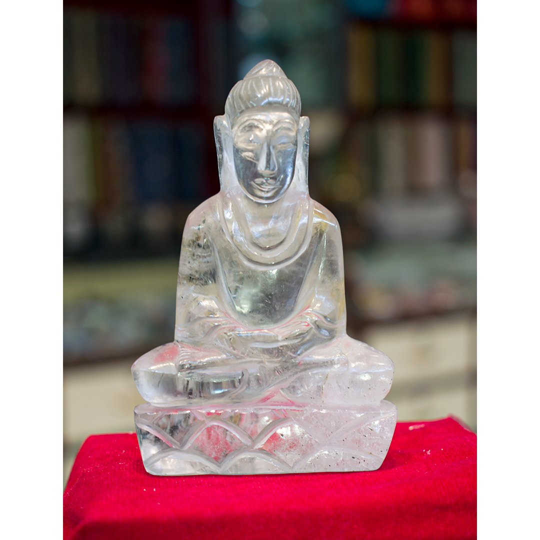 Mahaveer Bhagwan Idol In Sphatik ( clear Quartz ) 205 grams