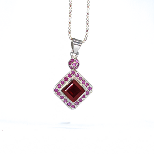 The Garnet & Rubies Necklace Sterling silver 1080