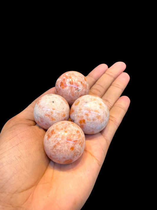 Sunstone Spheres Medium 1800