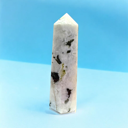 Rainbow moonstone Tower 2400