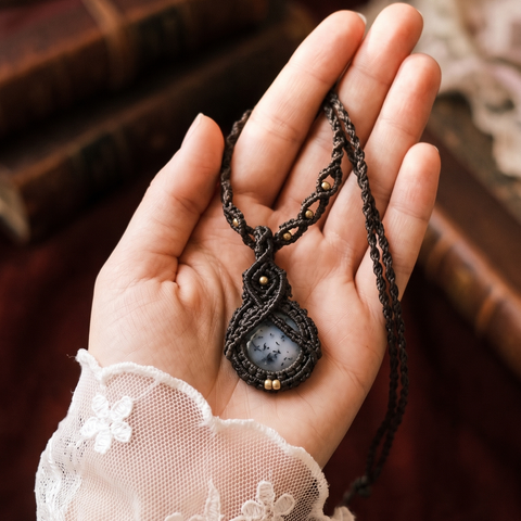 Shadow Sage – Merlinite