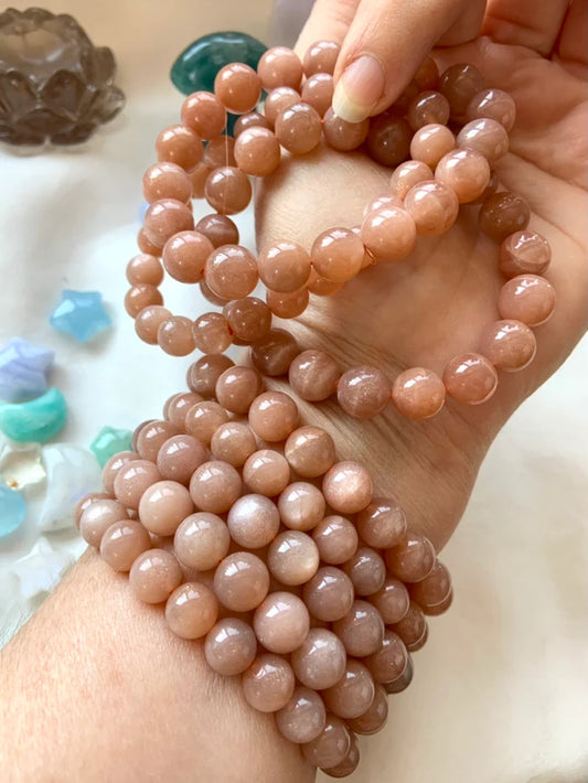Peach Moonstone Bracelet 700