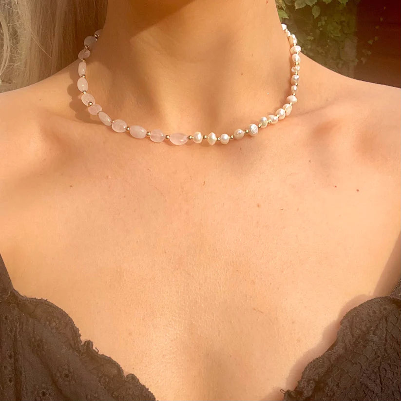 Rose Quartz & Pearls Necklace