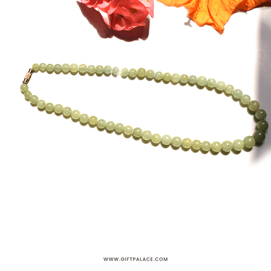 Green Jade Necklace 800