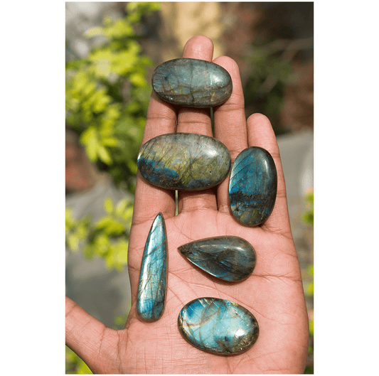 Labradorite Flashy Cabochon 1098