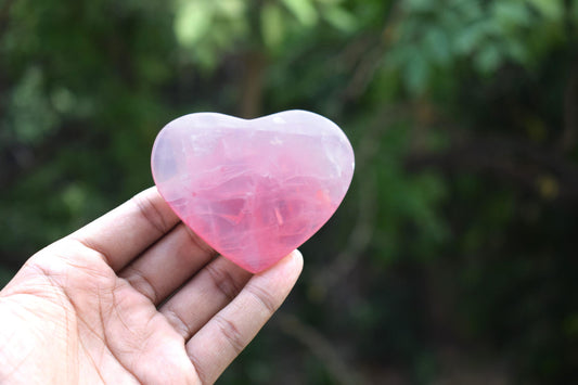 Rose Quartz Heart 2560